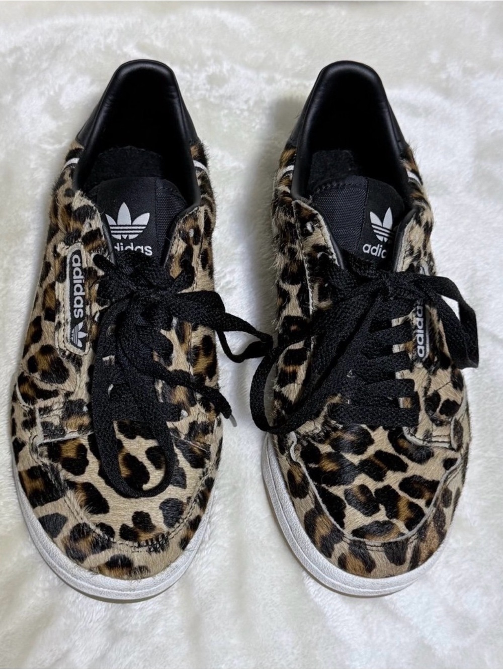 adidas Leopard-Print Low Tops in Black & Brown - Picture 5 of 7